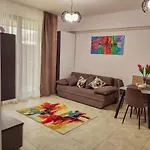 Happy Mamaia Apartment