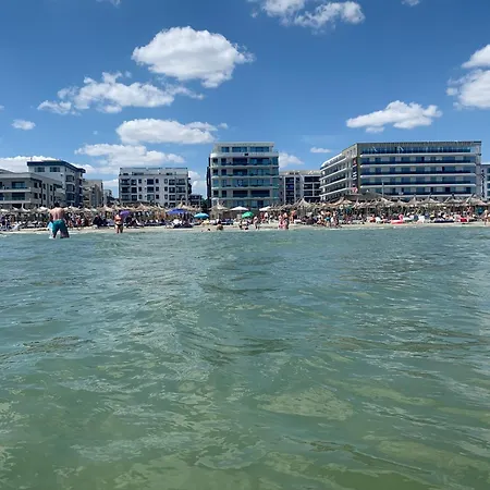 Happy Mamaia Navodari