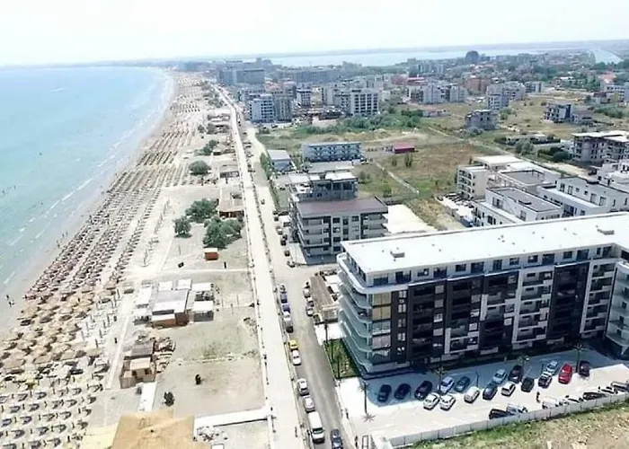 Happy Mamaia アパート ナボダリ